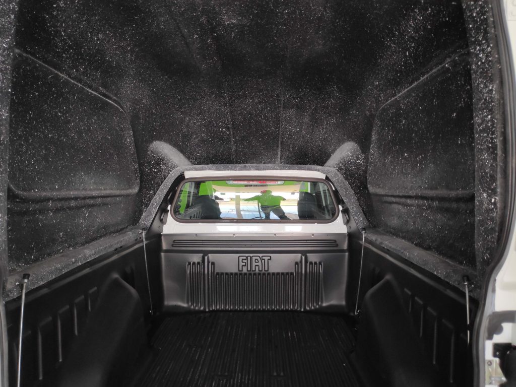 Capota de Fibra para Fiat Strada Carga alta